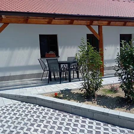 Rekreacni Dum 公寓 Podmolí